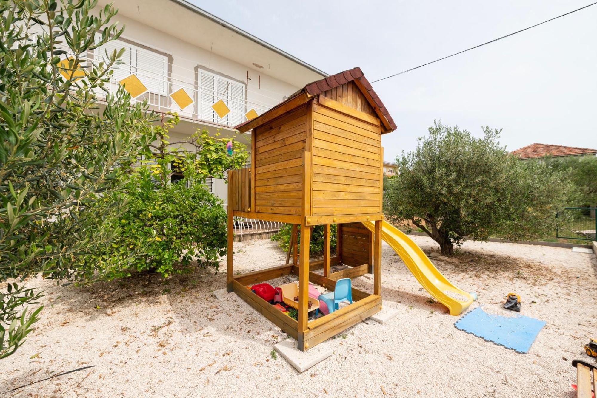 Apartment Paula Trogir Exteriér fotografie